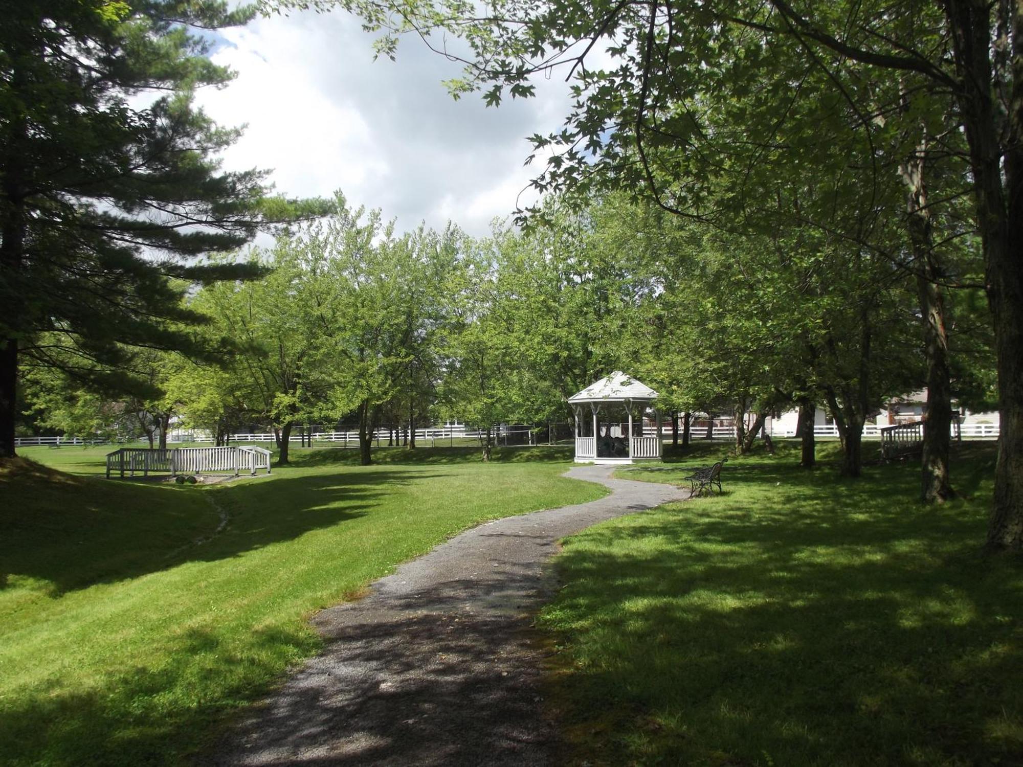 Colonial Resort-1000Islands Gananoque Eksteriør bilde