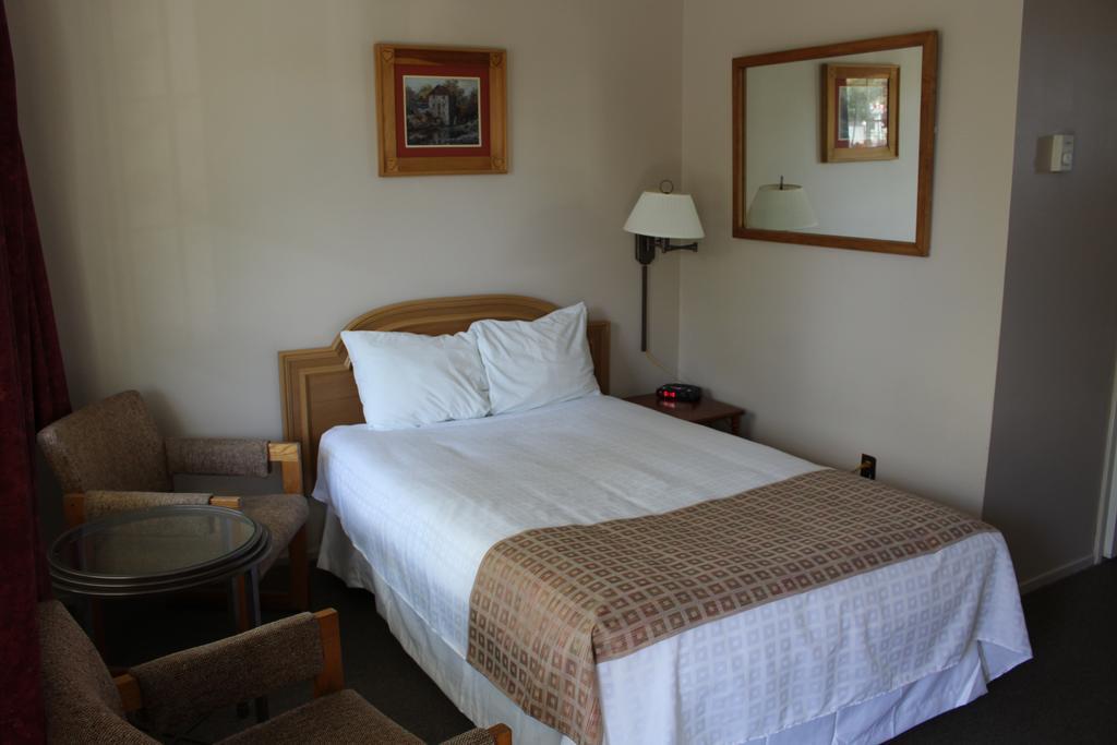 Colonial Resort-1000Islands Gananoque Eksteriør bilde