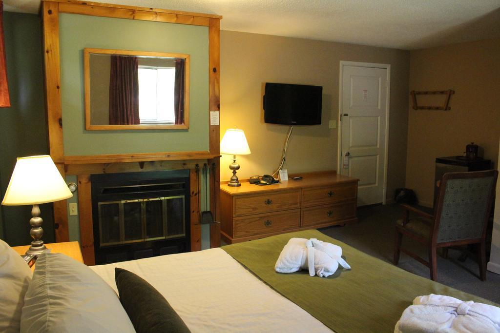 Colonial Resort-1000Islands Gananoque Eksteriør bilde
