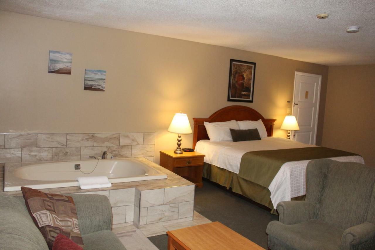 Colonial Resort-1000Islands Gananoque Eksteriør bilde