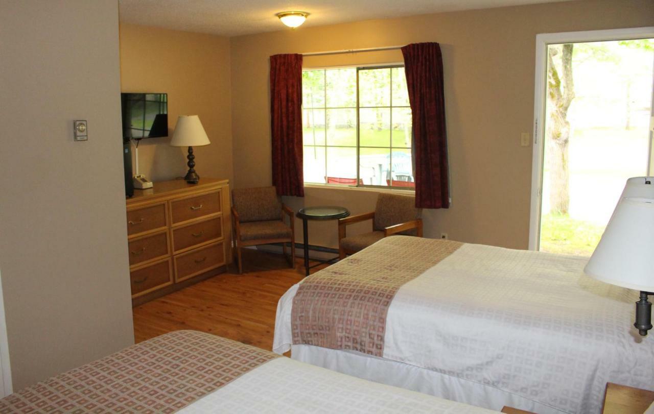 Colonial Resort-1000Islands Gananoque Eksteriør bilde